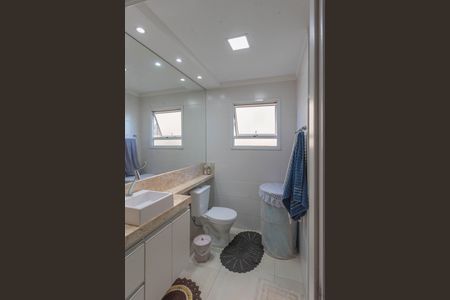 Apartamento à venda com 52m², 2 quartos e 1 vaga Apartamento à venda com 52m², 2 quartos e 1 vagaBanheiro