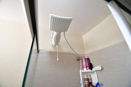 Banheiro de kitnet/studio à venda com 1 quarto, 37m² em Cambuí, Campinas