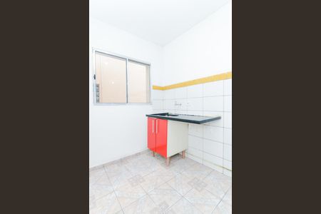 Cozinha  de apartamento para alugar com 1 quarto, 34m² em Jardim Santa Mena, Guarulhos