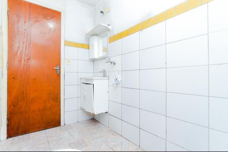 Banheiro de apartamento para alugar com 1 quarto, 34m² em Jardim Santa Mena, Guarulhos