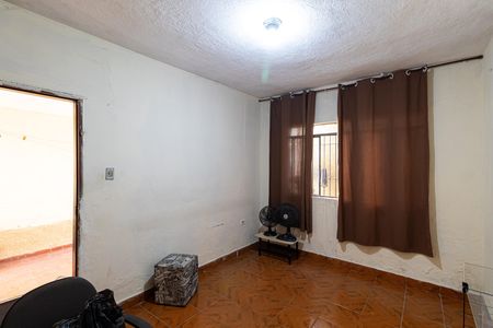 Casa 1 - Sala de casa à venda com 2 quartos, 120m² em Vila Rosaria, São Paulo