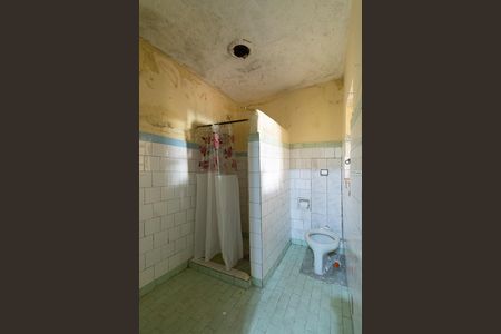 Casa à venda com 120m², 2 quartos e 2 vagas Casa à venda com 120m², 2 quartos e 2 vagasCasa 2 - Banheiro