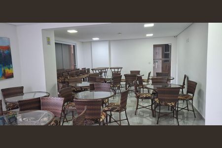 Apartamento para alugar com 50m², 1 quarto e 1 vaga Apartamento para alugar com 50m², 1 quarto e 1 vagaÁrea comum - Salão de festas