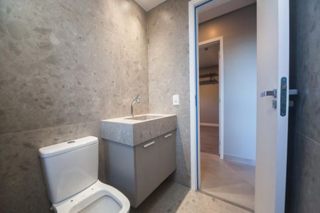 Banheiro social de apartamento para alugar com 2 quartos, 42m² em Vale do Sereno, Nova Lima