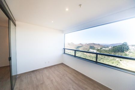 Varanda da Sala de apartamento para alugar com 1 quarto, 42m² em Vale do Sereno, Nova Lima