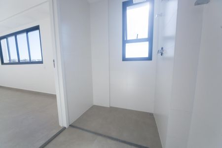Banheiro de kitnet/studio para alugar com 1 quarto, 40m² em Vale do Sereno, Nova Lima