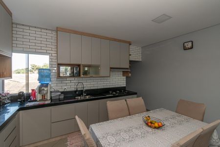 Cozinha e Sala de Jantar de casa à venda com 2 quartos, 160m² em Parque Residencial Salerno (nova Veneza), Sumaré