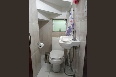 Casa à venda com 4 quartos, 140m² em Vila Sao Geraldo, São Paulo