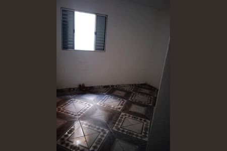 Foto 02 de casa à venda com 2 quartos, 42m² em Vila Solange, São Paulo