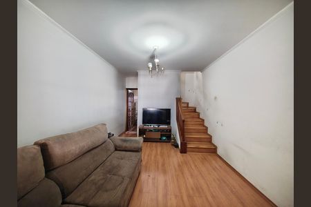 Casa para alugar com 106m², 2 quartos e 1 vaga Casa para alugar com 106m², 2 quartos e 1 vagaSala