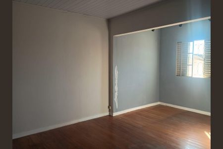 Quarto de casa para alugar com 2 quartos, 120m² em Vila Santo Estefano, São Paulo