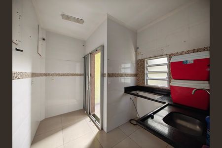 Casa para alugar com 70m², 2 quartos e sem vaga Casa para alugar com 70m², 2 quartos e sem vagaCozinha