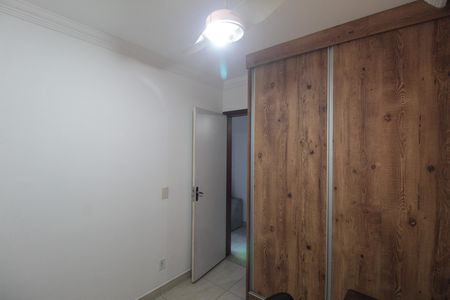 Quarto 2 de apartamento para alugar com 2 quartos, 42m² em São Francisco, Belo Horizonte
