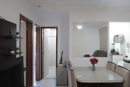 Apartamento para alugar com 42m², 2 quartos e 1 vagaSala