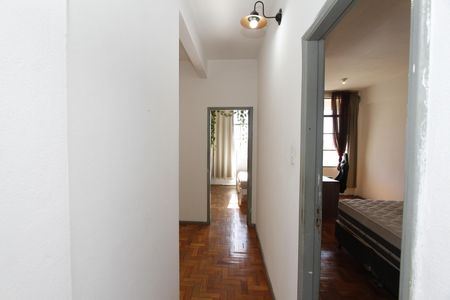 Corredor de apartamento para alugar com 2 quartos, 100m² em Barro Preto, Belo Horizonte