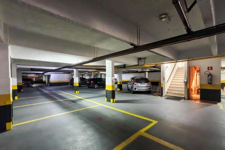 Garagem de apartamento para alugar com 1 quarto, 50m² em Canto do Forte, Praia Grande