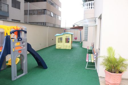 Apartamento à venda com 73m², 2 quartos e 1 vagaÁrea comum - Playground