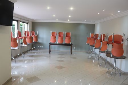 Apartamento à venda com 73m², 2 quartos e 1 vagaÁrea comum - Salão de festas