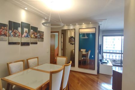 Sala de apartamento à venda com 2 quartos, 73m² em Santo Antônio, São Caetano do Sul