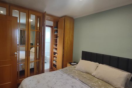 Apartamento à venda com 73m², 2 quartos e 1 vaga Apartamento à venda com 73m², 2 quartos e 1 vagaSuíte