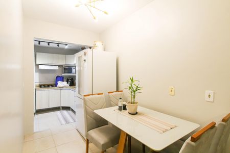 Cozinha de casa de condomínio para alugar com 2 quartos, 70m² em Estância Velha, Canoas