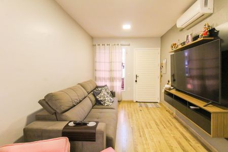 Sala de casa de condomínio para alugar com 2 quartos, 70m² em Estância Velha, Canoas