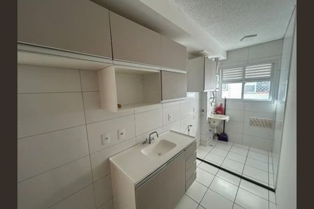 Cozinha de apartamento para alugar com 2 quartos, 44m² em Taquara, Rio de Janeiro