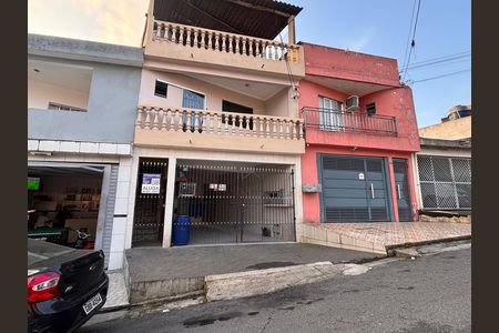 Fachada de casa para alugar com 2 quartos, 70m² em Vila Izabel, Guarulhos