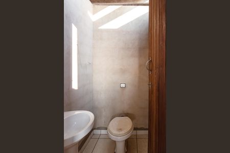 Casa para alugar com 70m², 2 quartos e sem vagaÁrea gourmet e terraço - banheiro