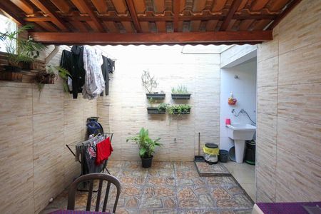 Casa à venda com 125m², 3 quartos e 2 vagas
