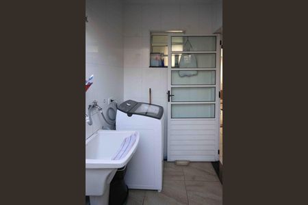 Casa à venda com 125m², 3 quartos e 2 vagas