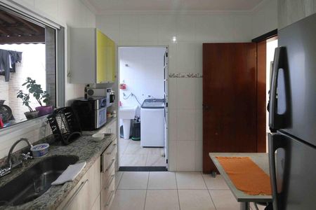 Casa à venda com 125m², 3 quartos e 2 vagas