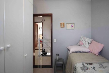 Casa à venda com 125m², 3 quartos e 2 vagas