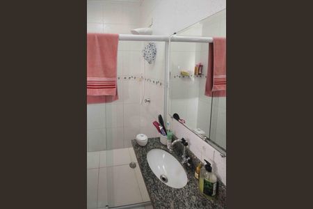 Casa à venda com 125m², 3 quartos e 2 vagas