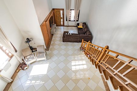 hall area intima de casa para alugar com 3 quartos, 450m² em Vila Conde do Pinhal, São Paulo