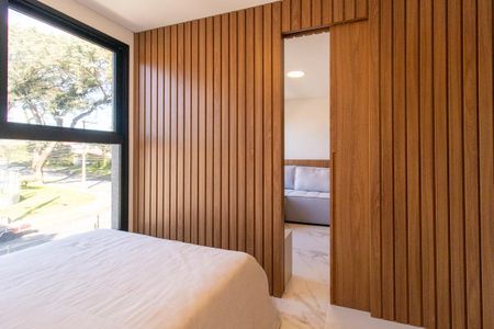 Quarto de kitnet/studio à venda com 1 quarto, 27m² em Guabirotuba, Curitiba