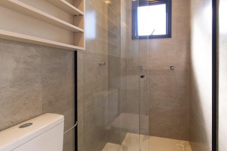 Studio à venda com 27m², 1 quarto e sem vaga Studio à venda com 27m², 1 quarto e sem vagaBanheiro