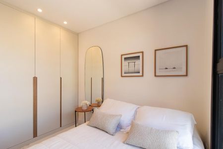 Quarto de kitnet/studio à venda com 1 quarto, 27m² em Guabirotuba, Curitiba
