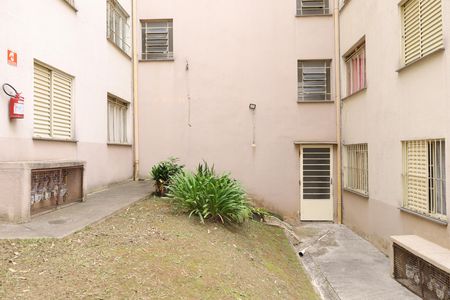 Apartamento à venda com 55m², 2 quartos e sem vagaÁrea externa
