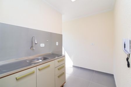 Cozinha de apartamento à venda com 2 quartos, 55m² em Colônia (zona Leste), São Paulo