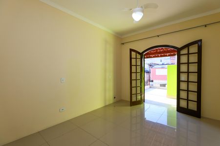 Casa para alugar com 80m², 2 quartos e 1 vaga Casa para alugar com 80m², 2 quartos e 1 vagaQuarto 1