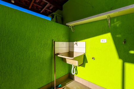 Casa para alugar com 80m², 2 quartos e 1 vaga Casa para alugar com 80m², 2 quartos e 1 vagaÁrea de Serviço