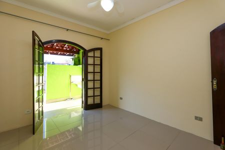 Casa para alugar com 80m², 2 quartos e 1 vaga Casa para alugar com 80m², 2 quartos e 1 vagaQuarto 1