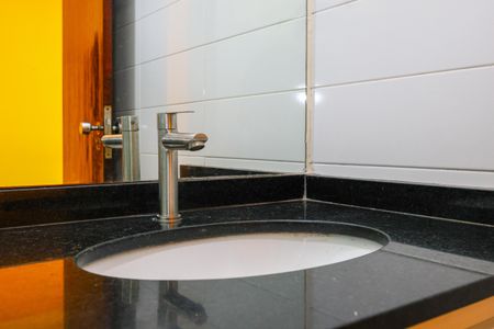 Casa para alugar com 80m², 2 quartos e 1 vaga Casa para alugar com 80m², 2 quartos e 1 vagaBanheiro