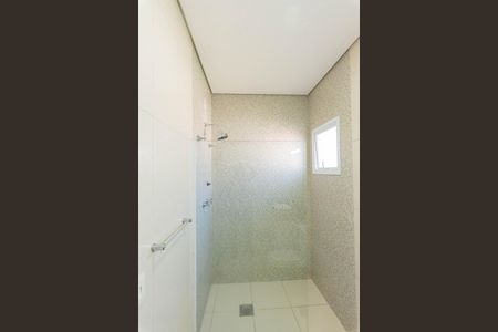 Casa de condomínio para alugar com 185m², 3 quartos e 1 vaga Casa de condomínio para alugar com 185m², 3 quartos e 1 vagaBanheiro da Suíte 2