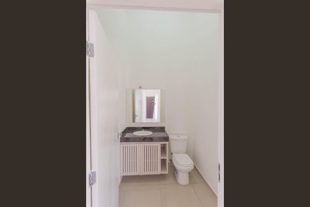 Lavabo de casa de condomínio para alugar com 3 quartos, 185m² em Swiss Park, Campinas