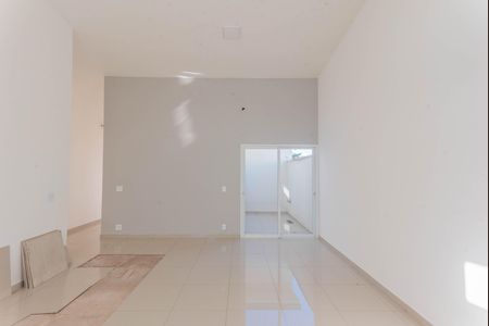 Casa de condomínio para alugar com 185m², 3 quartos e 1 vaga Casa de condomínio para alugar com 185m², 3 quartos e 1 vagaSala