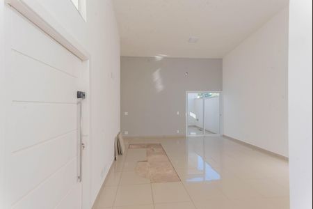 Casa de condomínio para alugar com 185m², 3 quartos e 1 vaga Casa de condomínio para alugar com 185m², 3 quartos e 1 vagaSala