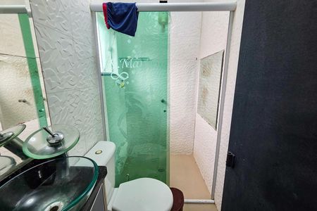 Banheiro da Suíte 1 de casa para alugar com 3 quartos, 180m² em Vila Caiçara, Praia Grande