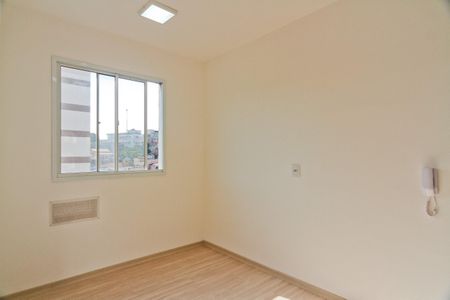 Apartamento para alugar com 33m², 2 quartos e sem vaga Apartamento para alugar com 33m², 2 quartos e sem vagaSala